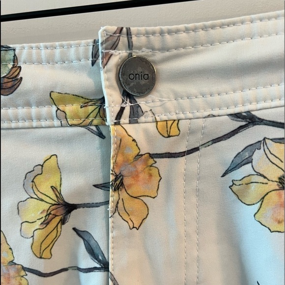 Onia Mens Calder Swim Trunk - Picture 3 of 16